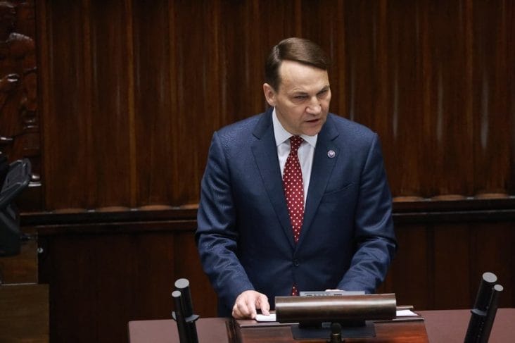 sikorski-x.jpg - Știri de azi Știri de azi | PREVIZIUNI. Centrele de putere emergente ale Europei - Știri de azi |