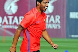 suarez-fb.jpg - Știri de azi Știri de azi | Uruguay: Luis Suarez a negociat cu un bărbat care ameninţa că se sinucide - Știri de azi |
