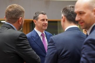 tanczos-ecofin.jpg - Știri de azi Știri de azi | Tánczos: Reducerea lină a deficitului, într-un ritm care să nu producă dezechilibre, permite implementarea unui buget masiv de investiţii. Trebuie să oferim predictibilitate privind sistemul fiscal, să ţinem sub control costurile de funcţionare ale statul - Știri de azi |