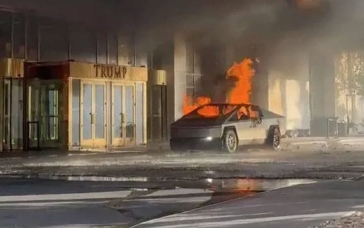 Știri de azi | Un mort şi şapte răniţi în urma exploziei unui camion Tesla în faţa unui hotel deţinut de Trump în Las Vegas - Știri de azi | 