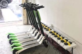 trotinete-electrice-paris-le-figaro.jpg - Știri de azi Știri de azi | Barcelona îi va amenda cu până la 500 de euro pe cei care conduc trotinete electrice pe trotuar sau fără cască - Știri de azi |