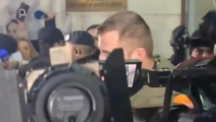 echipa_7afdb3de66 - Știri de azi Știri de azi | Echipa Realitatea Plus, amenințată cu bătaia de televiziunea sistemului - Știri de azi |