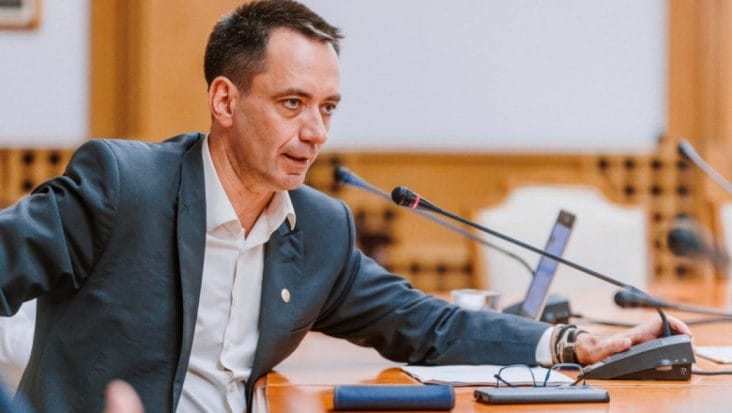 media-172715352114682800.jpg - Știri de azi Știri de azi | UDMR încinge coaliția: O candidatură a lui Bolojan la prezidențiale aruncă țara în mâinile lui Georgescu - Știri de azi |