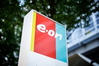 media-173436907640370400.jpg - Știri de azi Știri de azi | Ungurii sunt pe cale să pună mâna pe E.ON Energie România și îl contrazic pe minsirtul român al Energiei - Știri de azi |