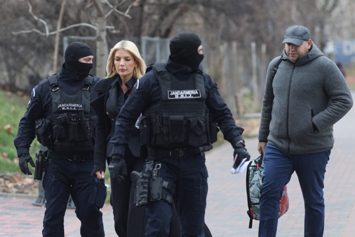 media-173859859844937900.jpg - Știri de azi Știri de azi | BREAKING Vladimir Ciorbă şi Laura Vicol scapă de arestul preventiv / Ciorbă a fost plasat sub control judiciar - Știri de azi |