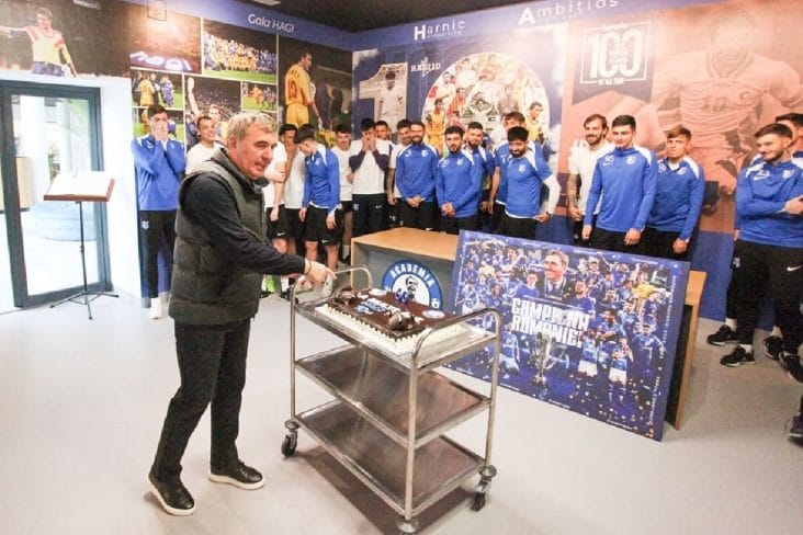 media-173876793841495100.jpg - Știri de azi Știri de azi | Gică Hagi a anunțat că își lansează cartea autobiografică în ziua în care a împlinit 60 de ani: ‘Așa văd eu lucrurile în fotbal’ - Știri de azi |