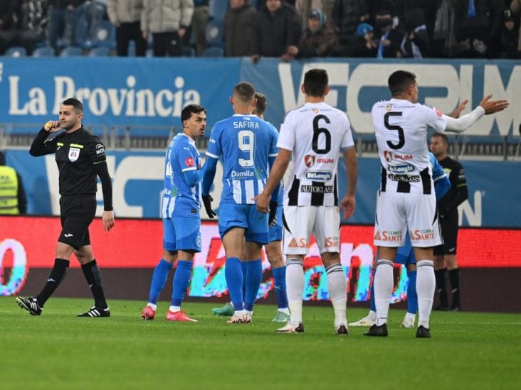 media-173878851806250000.jpg - Știri de azi Știri de azi | Mirel Rădoi a învins liderul. CS Universitatea Craiova – U Cluj 1-0 - Știri de azi |