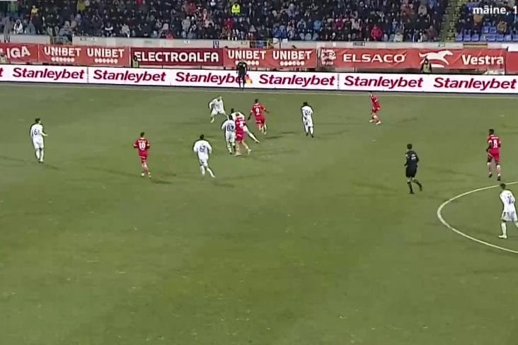 media-173896016644603200.jpg - Știri de azi Știri de azi | Dinamo, doar egal la Botoşani, dar a urcat pe prima poziție în Superliga - Știri de azi |