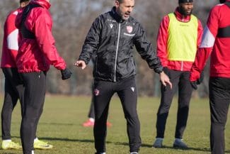 Știri de azi | Zeljko Kopic, discurs neașteptat după ce a dus-o pe Dinamo pe primul loc: ‘Dacă jucăm așa, n-avem nicio șansă cu nimeni’ - Știri de azi | 