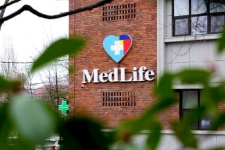 Știri de azi | MedLife finalizează achiziţia grupului Routine Med din Tulcea - Știri de azi | 
