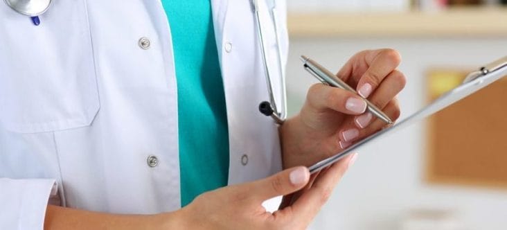 shutterstock-336986849-1200x545-c.jpg - Știri de azi Știri de azi | Tarifele decontate de CNAS pentru serviciile medicale în medicina de familie şi ambulatoriul de specialitate, îngheţate în 2025 la nivelul de anul trecut - Știri de azi |