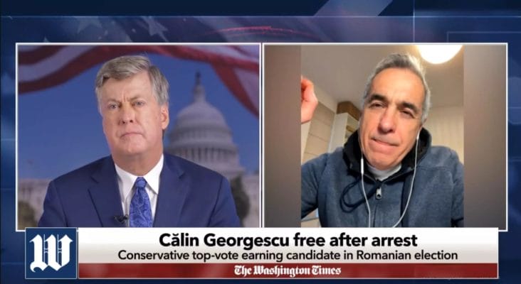 CAlin Georgescu acorda un interviu la the washinghton post imbracat intr-o tinuta non formala