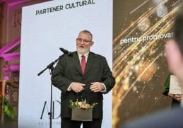 Gala Excelenței Feminine 2025 – un eveniment dedicat excelenței și inovației, unde ICI București a premiat liderii din tehnologie și business.