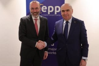 Știri de azi | Ilie Bolojan s-a întâlnit cu Manfred Weber, liderul PPE: România este pregătită să lucreze îndeaproape cu alte state membre UE pentru a găsi soluţii imediate la evoluţiile recente - Știri de azi | 