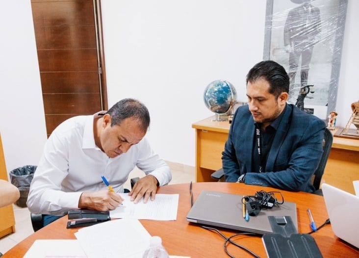 Știri de azi | Cuauhtémoc Blanco, fost internaţional mexican şi actual politician, este acuzat de sora sa vitregă de „tentativă de viol” - Știri de azi | 