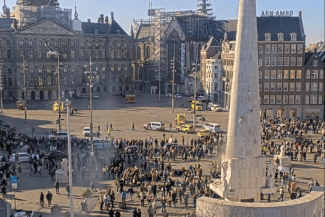 Știri de azi | Cel puţin cinci răniţi în apropiere de Dam Square, la Amsterdam, într-un atac cu cuţitul. Un suspect, reţinut - Știri de azi | 