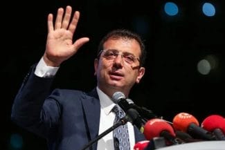 ekrem-imamoglu-tw.jpg - Știri de azi Știri de azi | UPDATE – Autorităţile turce au ordonat reţinerea primarului din Istanbul şi a altor aproximativ 100 de persoane / Imamoglu a anunţat că sute de poliţişti se află în faţa casei sale / Primarul se află la sediul Poliţiei - Știri de azi |