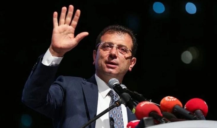 ekrem-imamoglu-tw.jpg - Știri de azi Știri de azi | UPDATE – Autorităţile turce au ordonat reţinerea primarului din Istanbul şi a altor aproximativ 100 de persoane / Imamoglu a anunţat că sute de poliţişti se află în faţa casei sale / Primarul se află la sediul Poliţiei - Știri de azi |