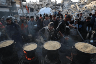 Știri de azi | Franţa, Germania şi M.Britanie cer Israelului să lase ajutorul umanitar să intre ”fără oprelişti” în Fâşia Gaza şi evocă o ”încălcare a dreptului umanitar internaţional” - Știri de azi | 