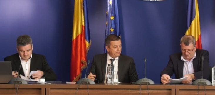 Știri de azi | Cel mai scump contract pentru un tronson rutier în România, semnat joi, la Ministerul Transporturilor/ Este vorba despre cel mai lung lot din A8 – Autostrada Unirii, care costă peste 6 miliarde de lei - Știri de azi | 