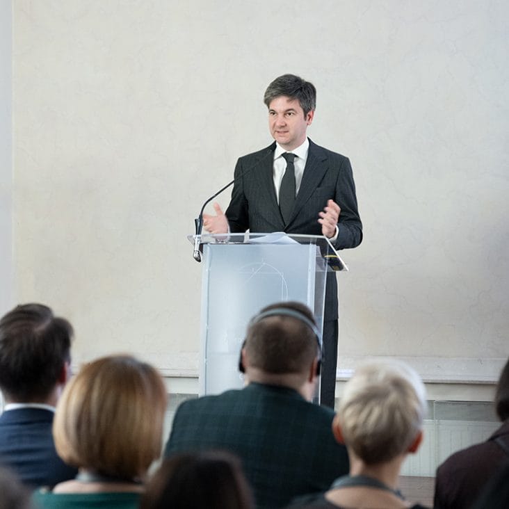 liviu-jicman.jpg - Știri de azi Știri de azi | Liviu Jicman, preşedintele ICR: „România a oferit Poloniei modele de bune practici. Scriitorii şi cineaştii români prezintă cel mai mare interes pentru publicul polonez” - Știri de azi |