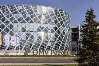 Știri de azi | Romgaz şi OMV Petrom au început forajul primei sonde de exploatare gaze naturale din proiectul Neptun Deep – Prima producţie este estimată pentru 2027 - Știri de azi | 