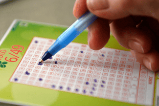 media-172411925599823300.png - Știri de azi Știri de azi | Report uriaș la Loto 6/49 – Ce premii sunt puse în joc - Știri de azi |