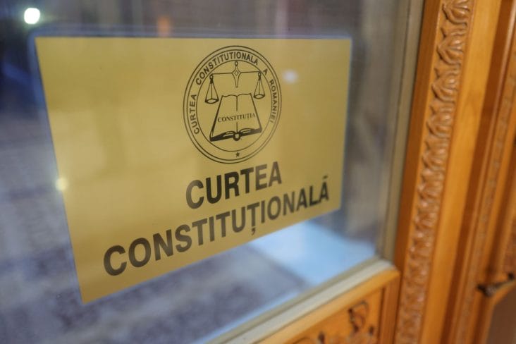 Știri de azi | Ziua decisivă pentru Călin Georgescu – CCR stabilește azi dacă poate sau nu să candideze - Știri de azi | 