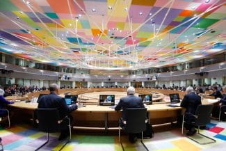 Știri de azi | Liderii UE vor pune accentul pe apărare și pe puterea economică, pe fondul incertitudinii crescânde / Noi ajutoare pentru Ucraina - Știri de azi | 