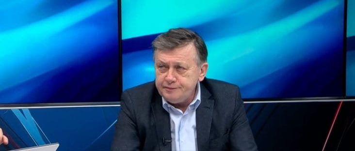 media-173883666117950300.jpg - Știri de azi Știri de azi | Trăiește Crin Antonescu cu spaima trădării pesediștilor? Replică pentru Ion Cristoiu: ‘De mine să nu se îngrijoreze / PSD și PNL sunt cam la fel’ - Știri de azi |