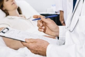 media-173969773163106100.jpg - Știri de azi Știri de azi | Medicii, mai epuizați ca în pandemie: Oboseala extremă pune pacienții în pericol - Știri de azi |