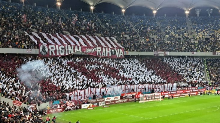 Știri de azi | Jandarmeria a dat amenzi în valoare de aproape 150.000 de lei la meciul Rapid – FCSB. Nouă persoane, interzise - Știri de azi | 