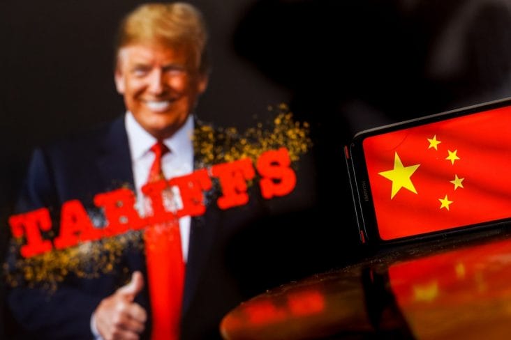 Știri de azi | Donald Trump se răcorește împotriva unor rivali și impune un embargou ascuns: Tarif de 25% - Știri de azi | 