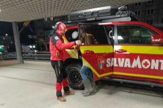 media-174150328077453200.jpeg - Știri de azi Știri de azi | FOTO Ucrainenii continuă să fugă de război în România, iar autoritățile fac eforturi să îi ‘culeagă’ din munți - Știri de azi |