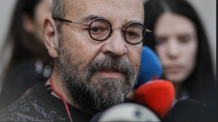 Știri de azi | Cristian Popescu Piedone anunță că mai multe terase din Centrul Vechi au fost vandalizate în timpul ciocnirilor violente de duminică din Capitală - Știri de azi | 