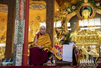 Știri de azi | Dalai Lama spune că succesorul său se va naște în afara Chinei - Știri de azi | 