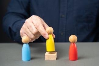 media-174187676286547700.jpg - Știri de azi Știri de azi | Extrema dreaptă din România e în debandadă în urma descalificării lui Călin Georgescu – Financial Times - Știri de azi |