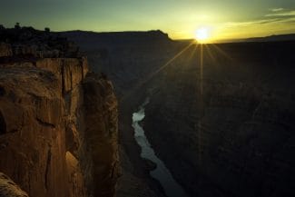 Știri de azi | Europa și SUA sunt într-un pericol fără precedent în istorie: Omenirea rămâne fără elementul care asigură viața pe Pământ - Știri de azi | 