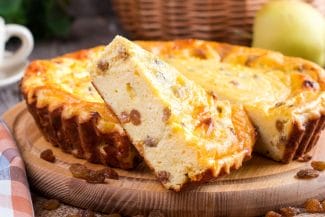 media-174289427445492400.jpg - Știri de azi Știri de azi | Unde găsești cea mai bună pască în București – Acest desert tradițional care nu este doar o delicatesă - Știri de azi |