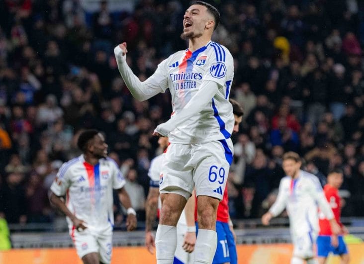 tw-ol-lyon.jpg - Știri de azi Știri de azi | Presa franceză după Ol. Lyon-FCSB: “Trebuia să fie o formalitate şi aşa a şi fost” / “Recital împotriva Bucureştiului” - Știri de azi |