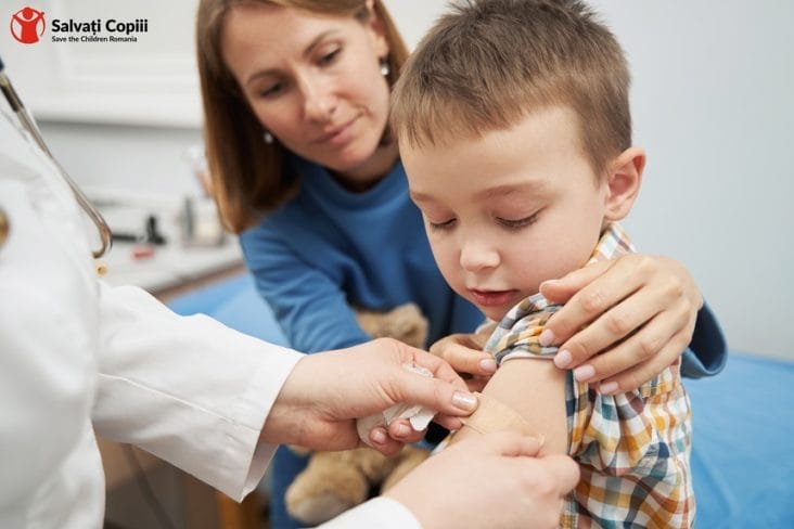 Știri de azi | Scădere alarmantă a ratei de vaccinare la copii în cazul ROR – rujeolă-oreion-rubeolă, în condiţiile în care România a înregistrat 77.8% dintre toate cazurile de rujeolă din UE. Avertismentul organizaţiei „Salvaţi Copiii” - Știri de azi | 