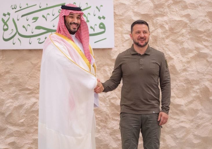 zelenski-mbs-tw.png - Știri de azi Știri de azi | UPDATE-Zelenski soseşte la Jeddah, în Arabia Saudită, la o întâlnire cu Mohamed bin Salman, cu o zi înaintea unor negocieri între Ucraina şi SUA a unor mijloace de oprire a Războiului rus din Ucraina - Știri de azi |