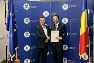 Știri de azi | Ministerul Energiei anunţă depăşirea sumei de 2 miliarde de lei investiţi în parcuri fotovoltaice în comunităţi locale / 60 de noi contracte au fost semnate - Știri de azi | 