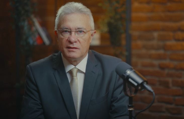 diaconescu-candidatura.png - Știri de azi Știri de azi | Diaconescu: Există acest dialog România-SUA. Poate unele coridoare de comunicare sunt iniţiate şi nu funcţionează şi funcţionează altele, dar pe fond nu s-a schimbat nimic/ Săptămâna viitoare, o delegaţie a Congresului SUA ar urma să vină în România - Știri de azi |