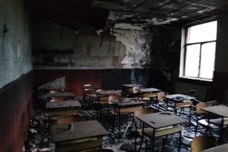 foc-scoala.jpg - Știri de azi Știri de azi | Anchetă la Galaţi pentru identificarea responsabililor de incendierea unei săli de clasă a şcolii din localitatea Malul Alb VIDEO - Știri de azi |