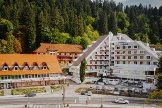 Știri de azi | ANPC a închis temporar 30 de camere clasificate la 2 stele ale Hotelului Tuşnad - Știri de azi | 