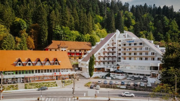 hotel-tusnad.jpg - Știri de azi Știri de azi | ANPC a închis temporar 30 de camere clasificate la 2 stele ale Hotelului Tuşnad - Știri de azi |