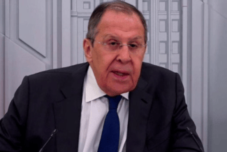 lavrov-cbs-tw.png - Știri de azi Știri de azi | Rusia este ”pregătită” să încheie un acord prin care să pună capăt Războiului din Ucraina, anunţă Lavrov într-un interviu acodat CBS News, după ce Trump îi cere lui Putin să se ”oprească” - Știri de azi |