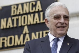 media-173130966362787800.jpg - Știri de azi Știri de azi | Semnal de alarmă pentru români. Mugur Isărescu: Să ne pregătim să luăm deciziile corecte - Știri de azi |