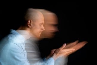 media-173686686034521000.jpg - Știri de azi Știri de azi | Cercetătorii demontează mitul demenţei digitale: Tehnologia ar putea proteja sănătatea cognitivă la vârstnici - Știri de azi |